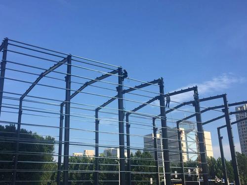大型鋼結構網架多少錢一平米